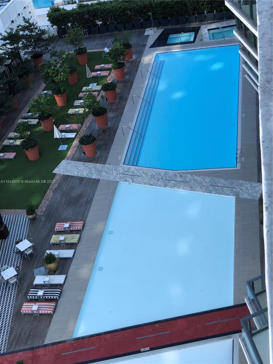 image 1300 S Miami Avenue Condo34