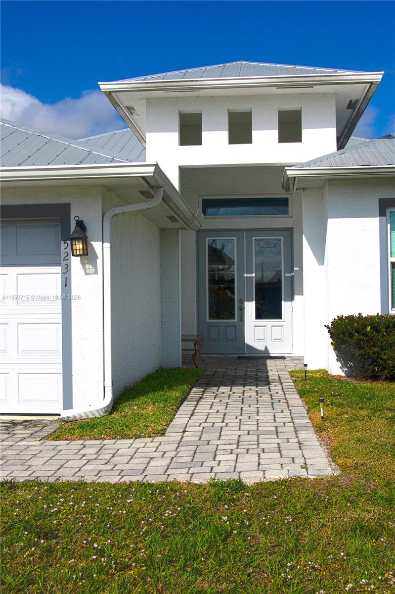 5231 NW Iredell St Port St Lucie, FL 34986