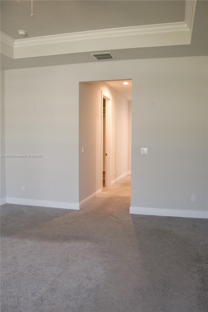 5231 NW Iredell St Port St Lucie, FL 34986