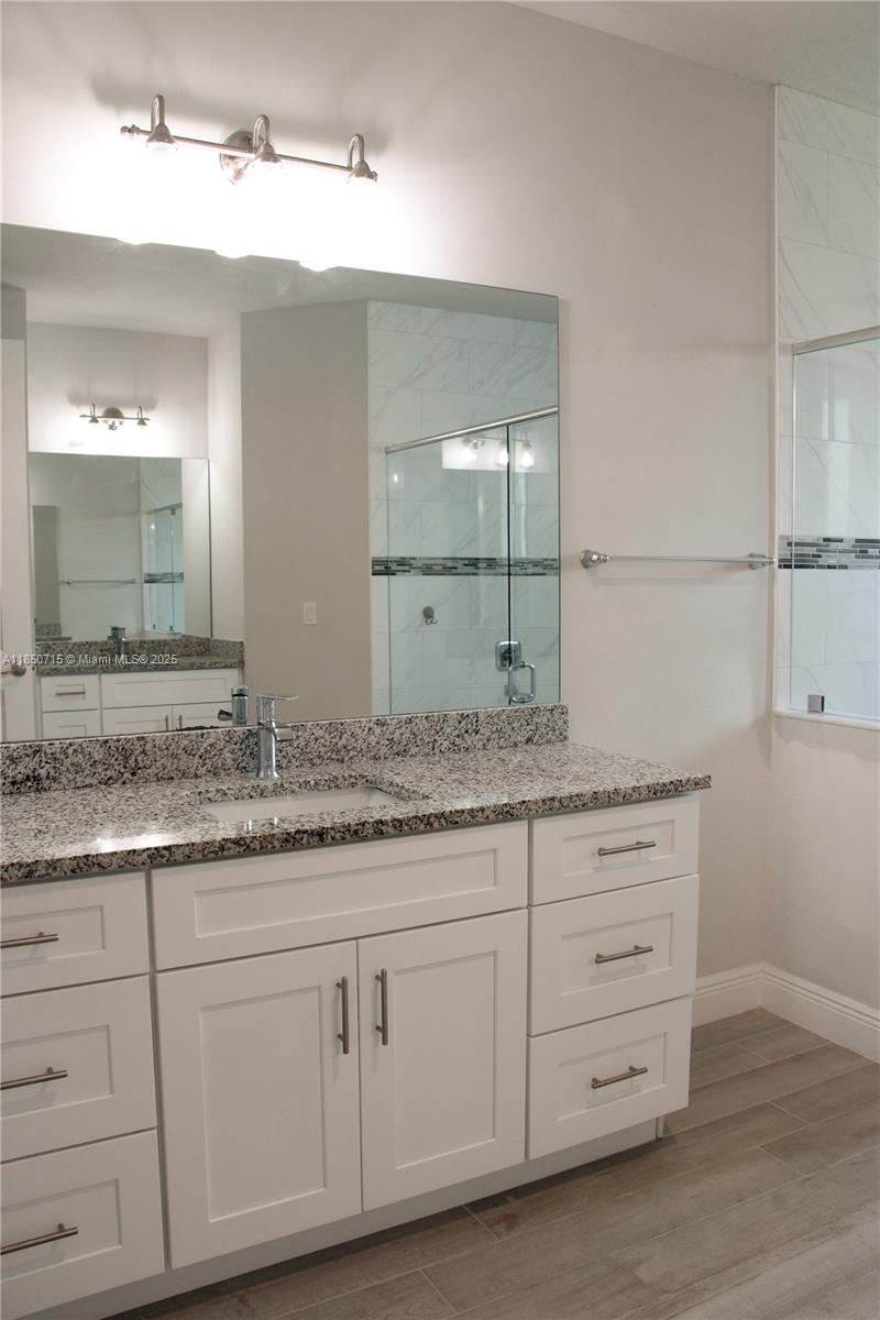 5231 NW Iredell St Port St Lucie, FL 34986