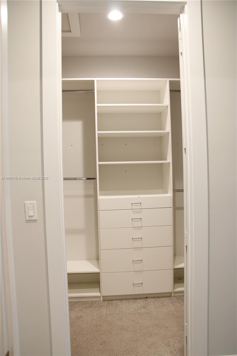 5231 NW Iredell St Port St Lucie, FL 34986