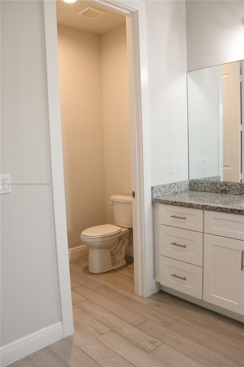 5231 NW Iredell St Port St Lucie, FL 34986