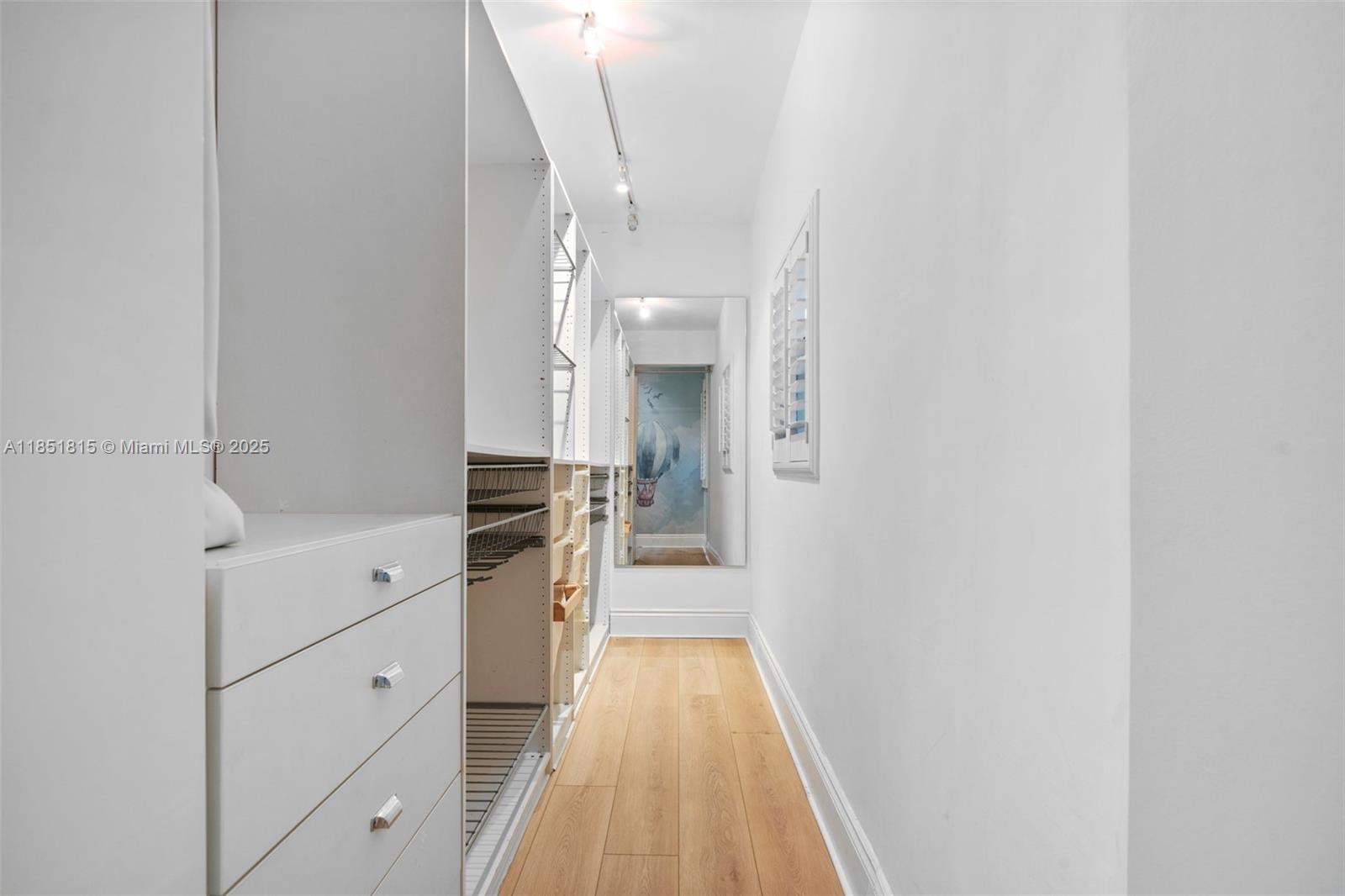 image Island House21