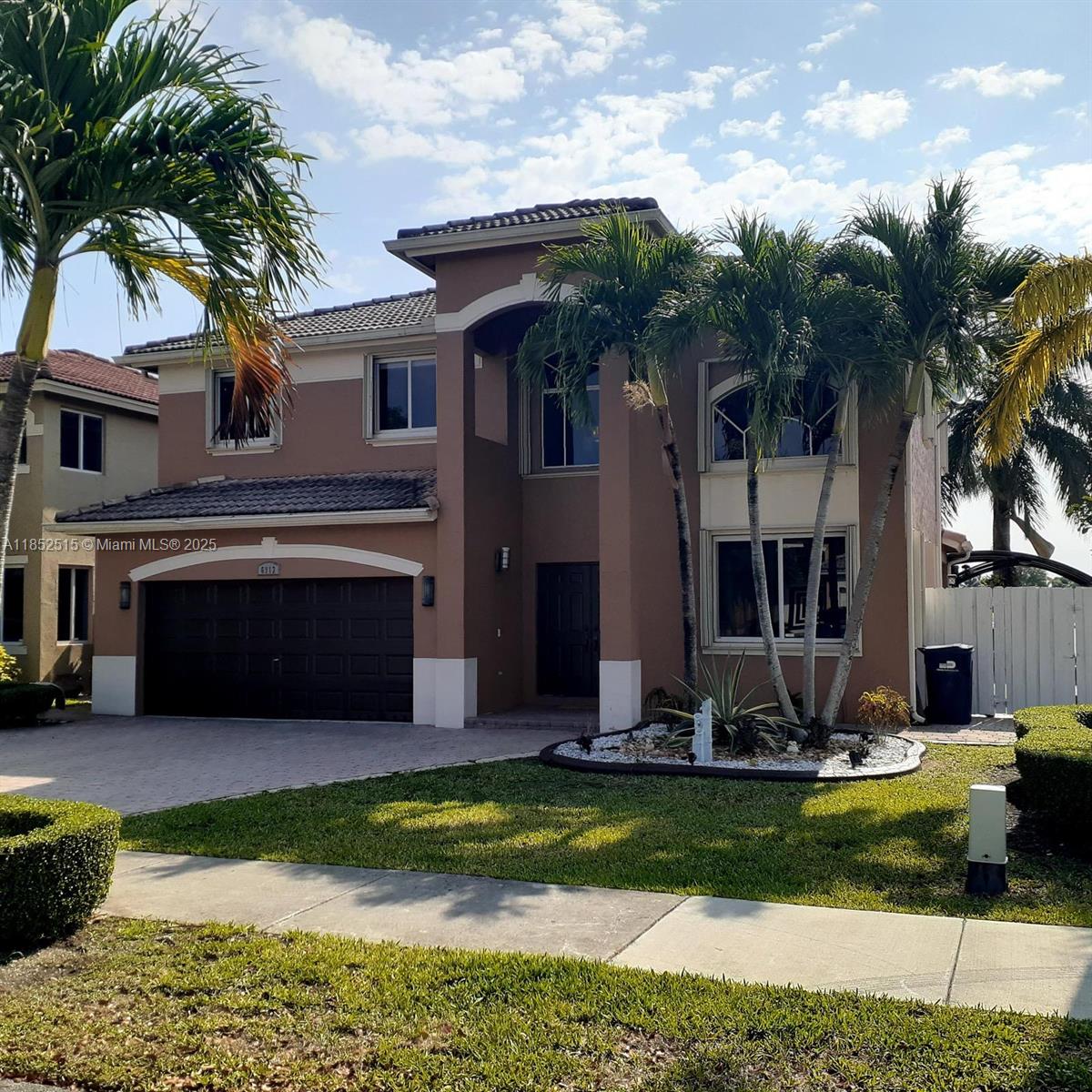 6913 SW 163rd Pl