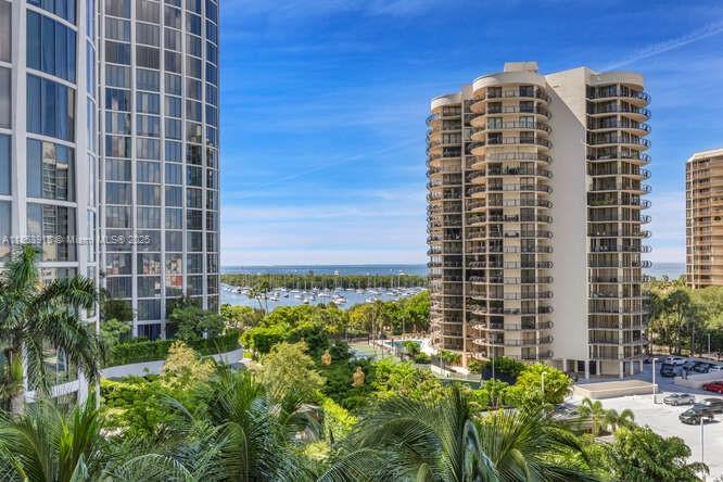 2831 S Bayshore Dr #702