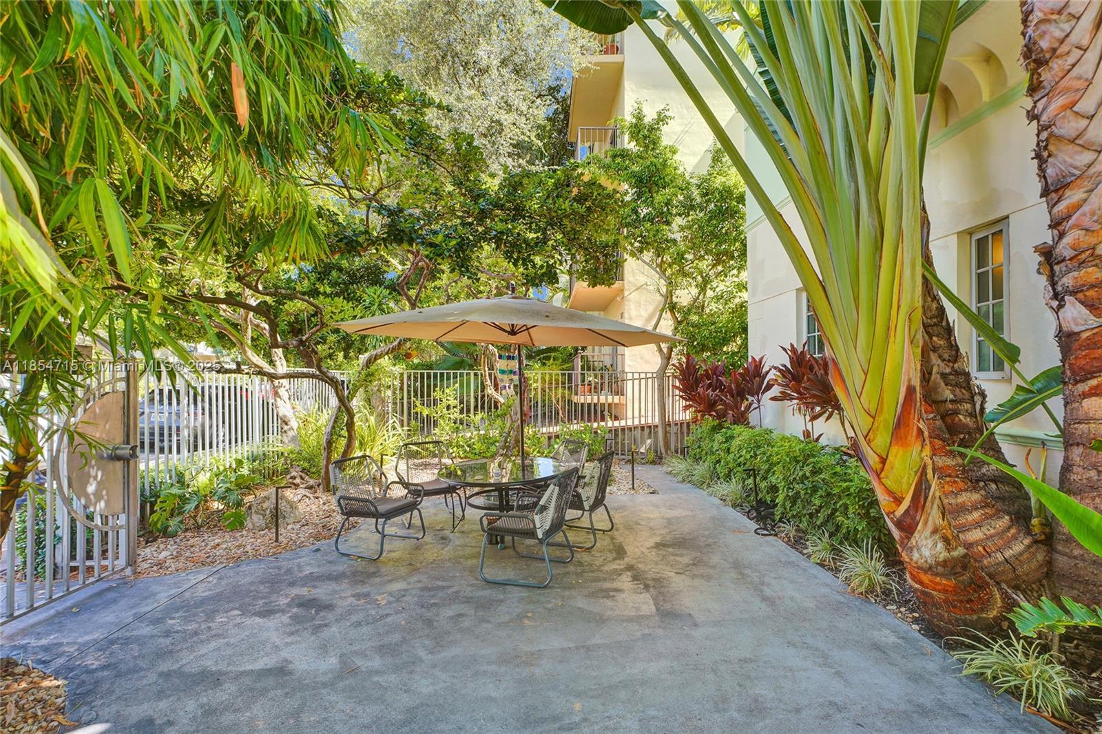 815 Euclid Ave #8 Miami Beach, FL 33139