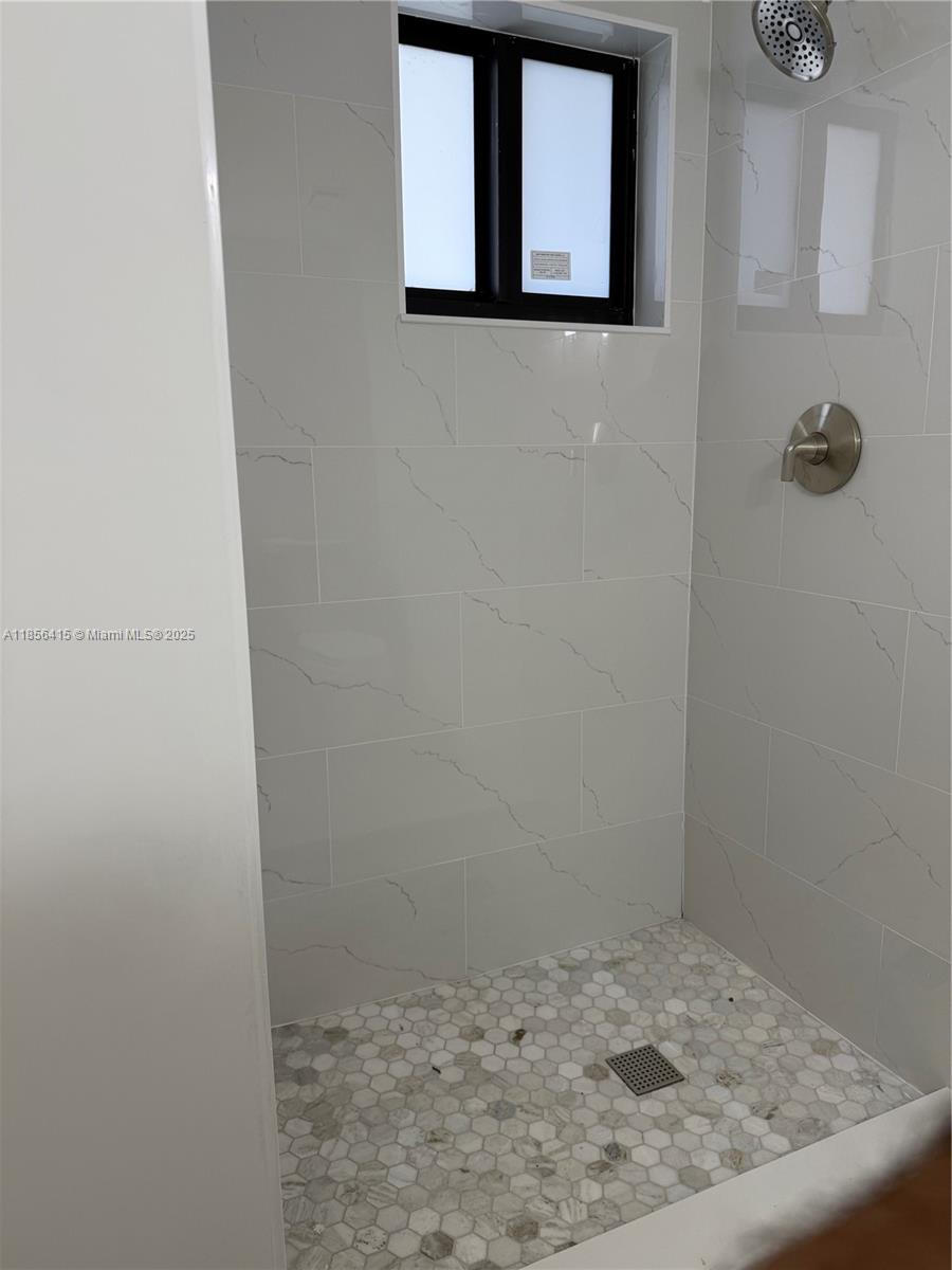 20281 E Country Clb Dr #CAB19 Aventura, FL 33180