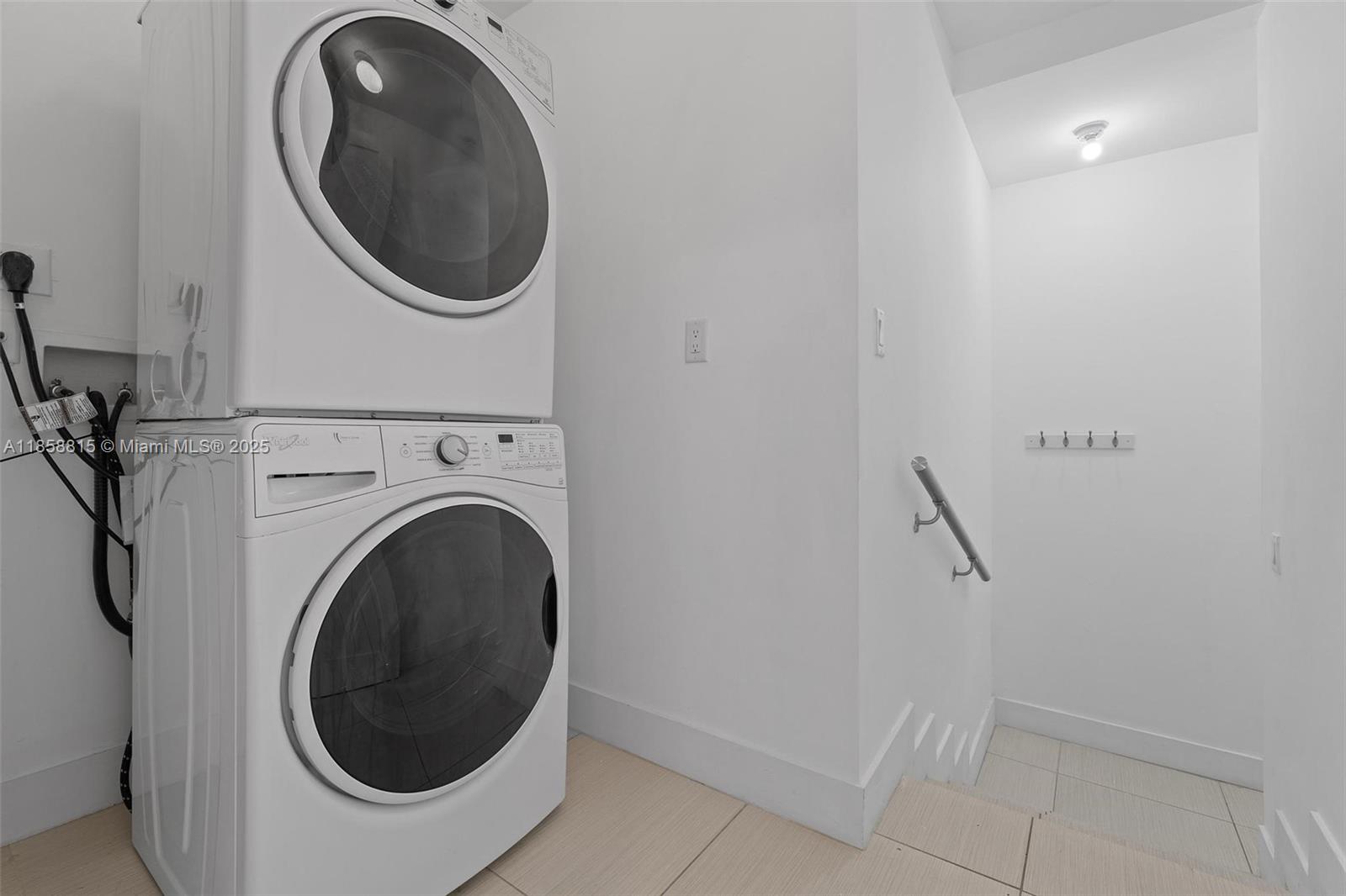 9161 NW 33rd St Doral, FL 33172