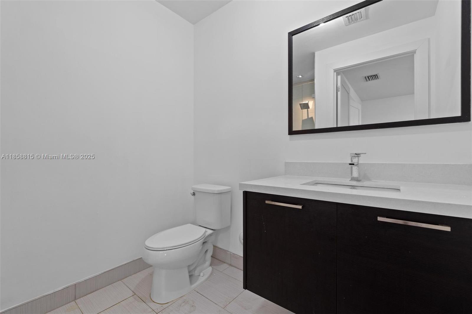 9161 NW 33rd St Doral, FL 33172