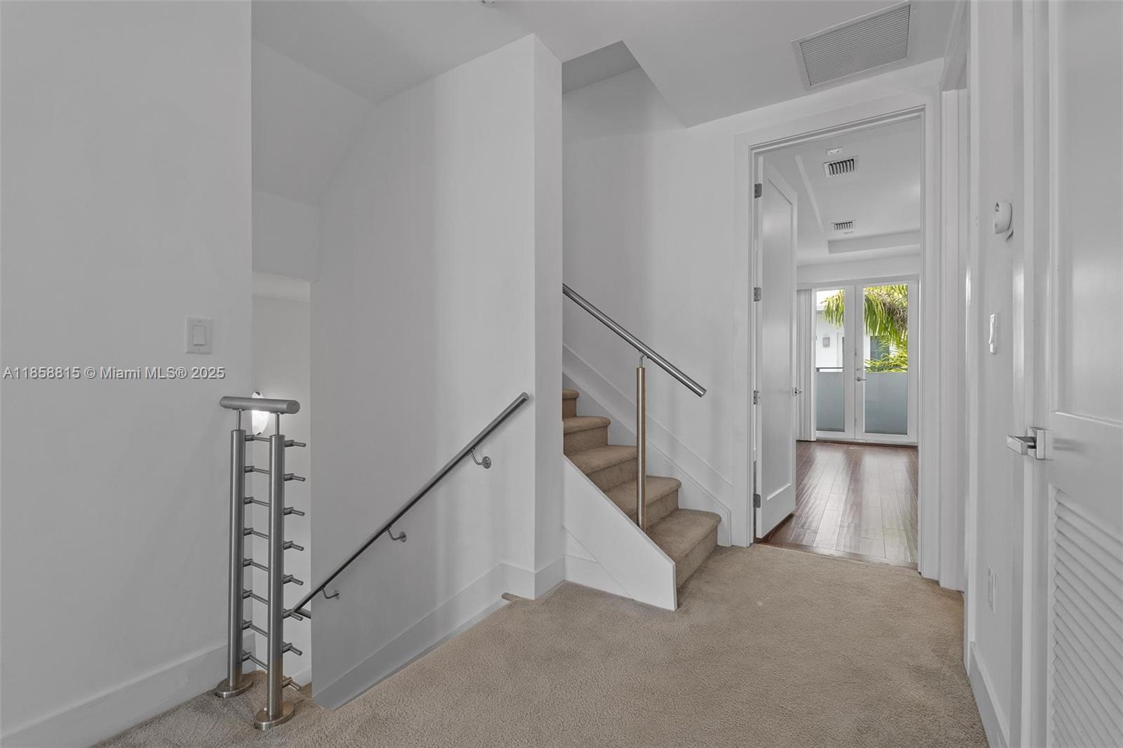 9161 NW 33rd St Doral, FL 33172