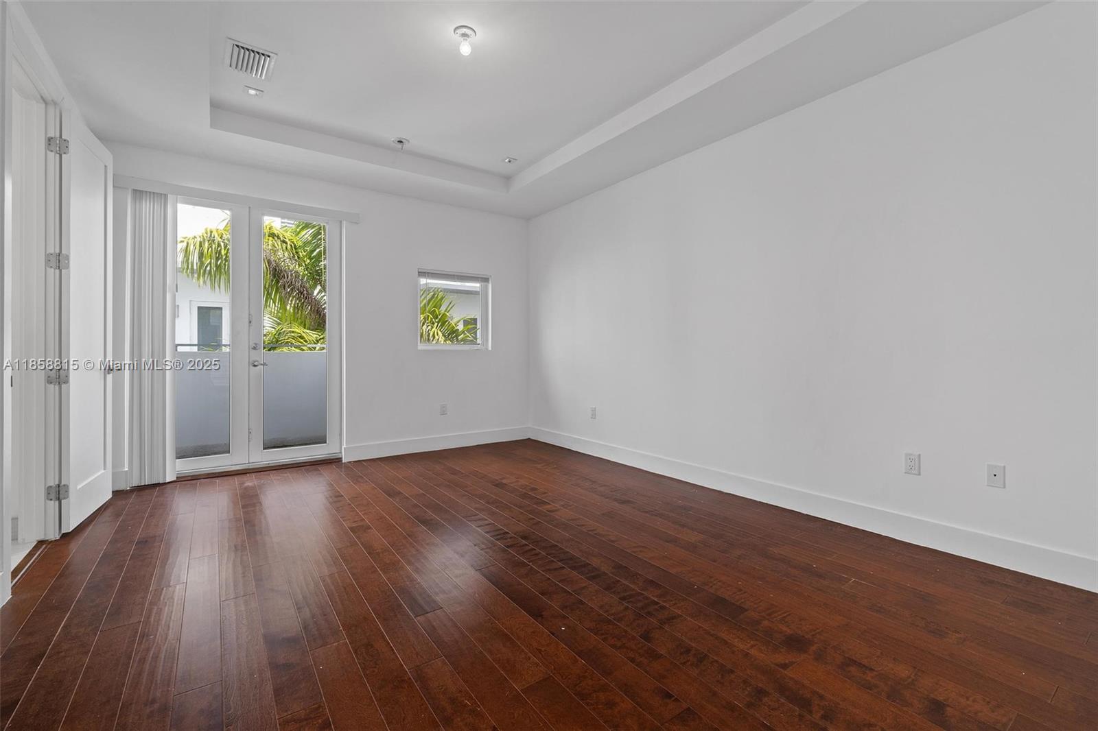 9161 NW 33rd St Doral, FL 33172