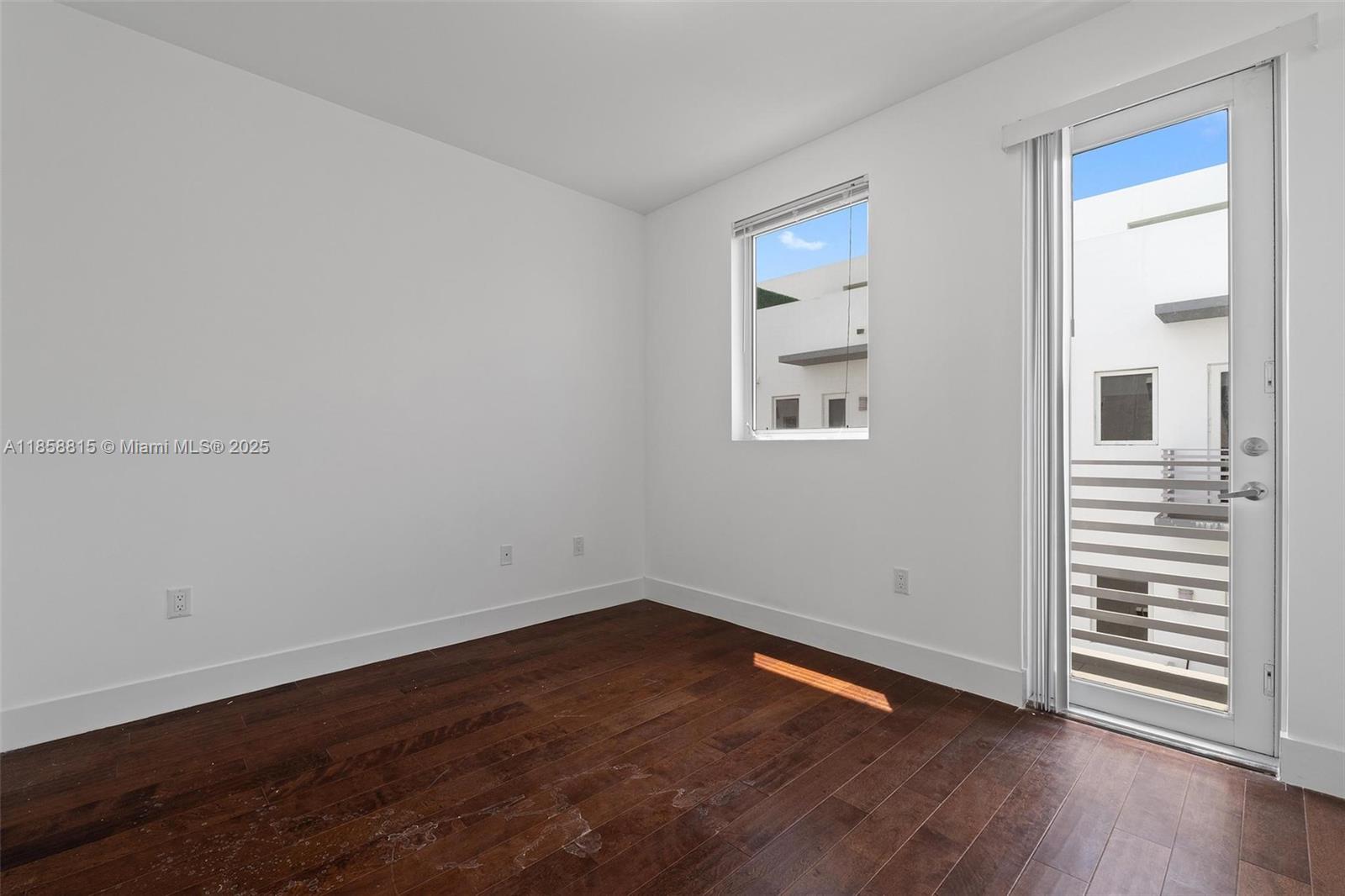 9161 NW 33rd St Doral, FL 33172