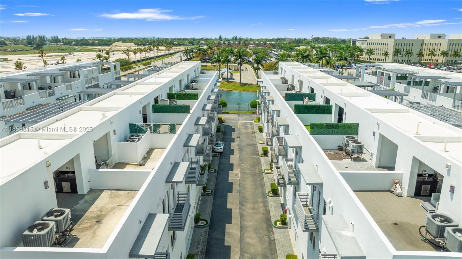 9161 NW 33rd St Doral, FL 33172