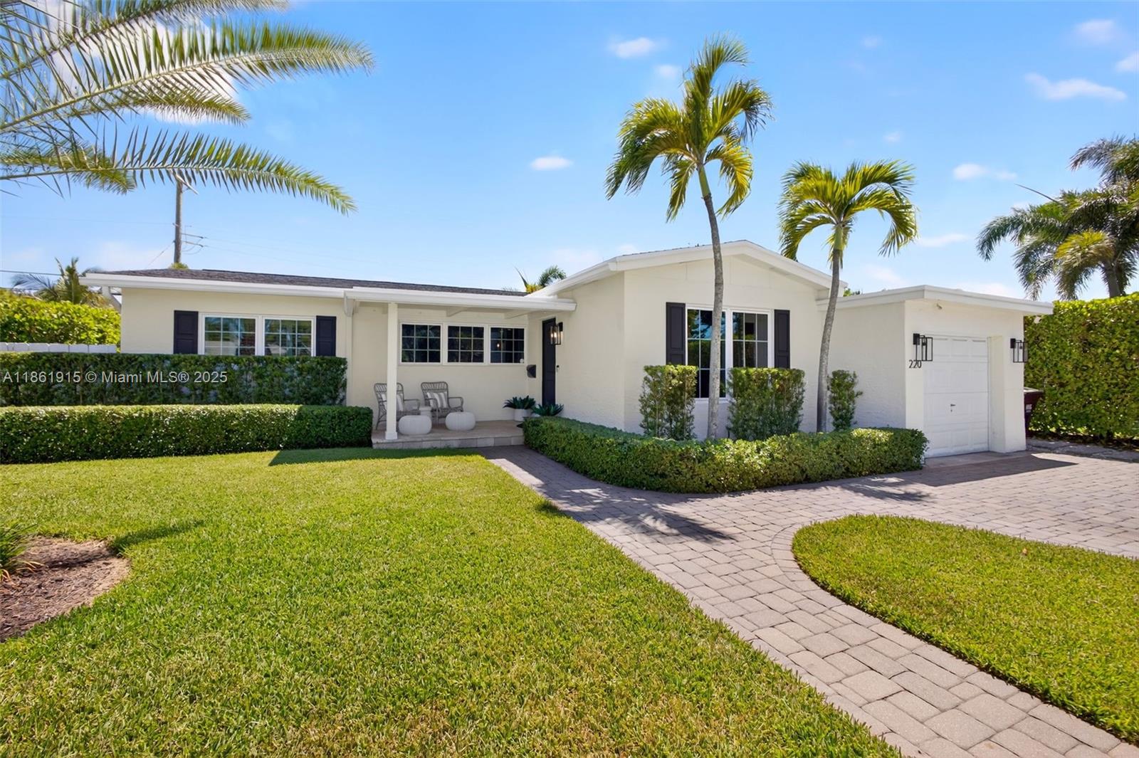 220 Rutland Blvd