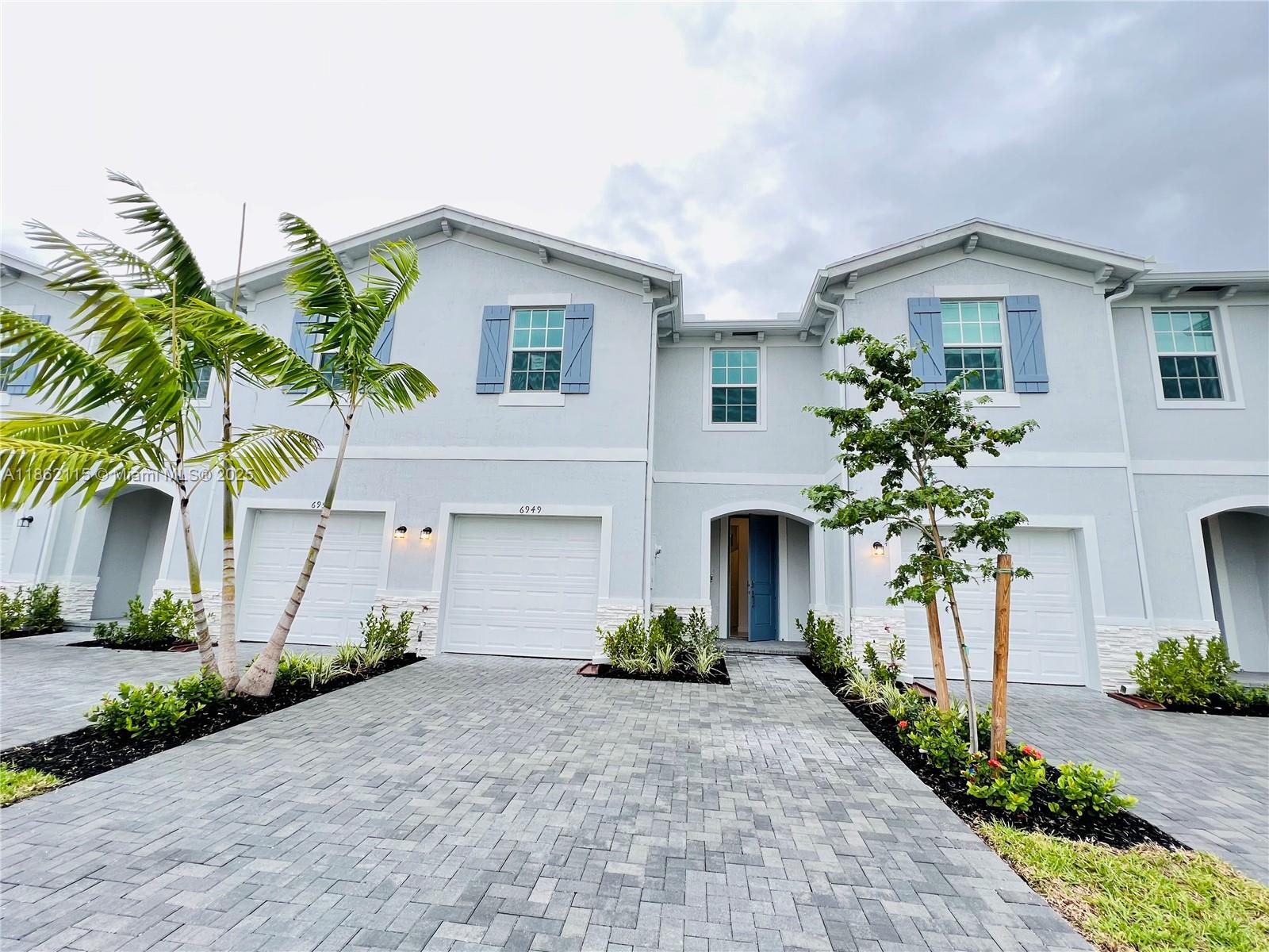 6949 Harbours Edge Ave #6949