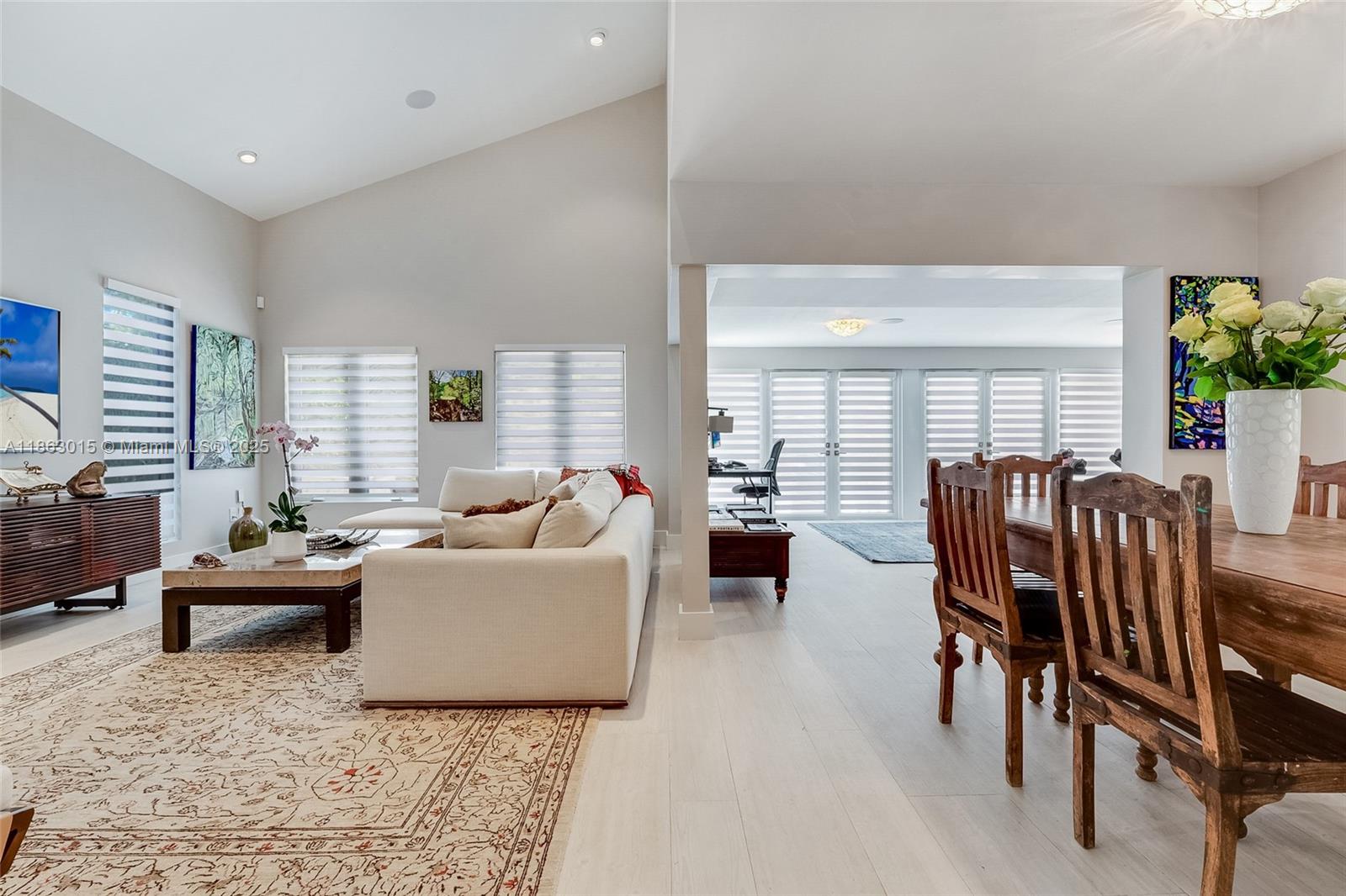 7255 SW 55th Ave Miami, FL 33143