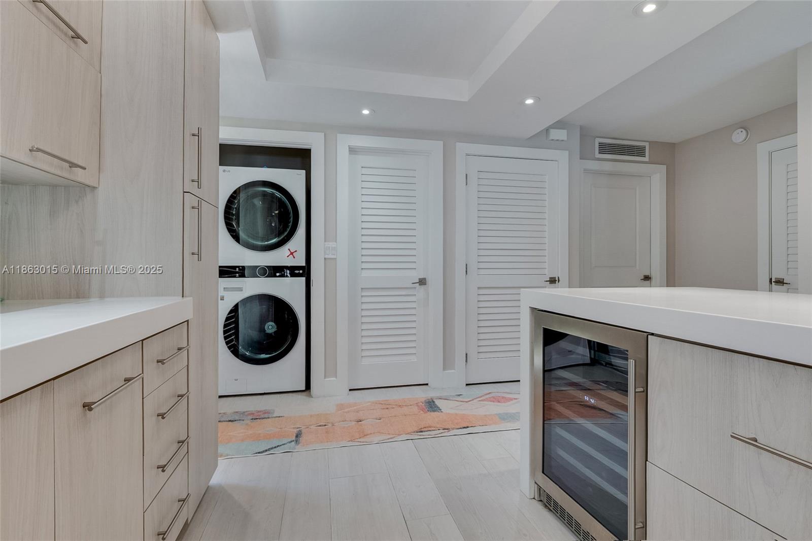 7255 SW 55th Ave Miami, FL 33143