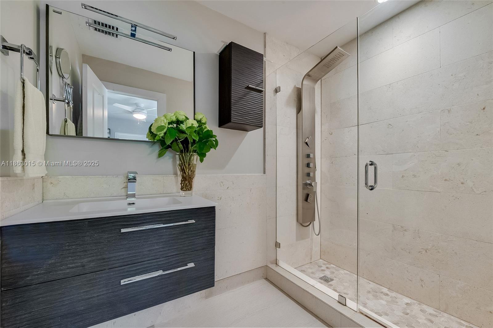 7255 SW 55th Ave Miami, FL 33143