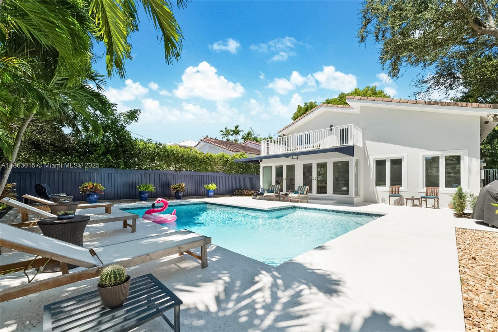 7255 SW 55th Ave Miami, FL 33143