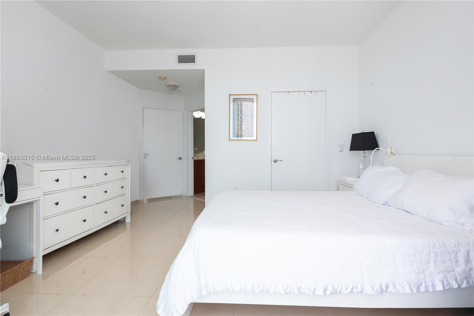 image The Axis On Brickell11