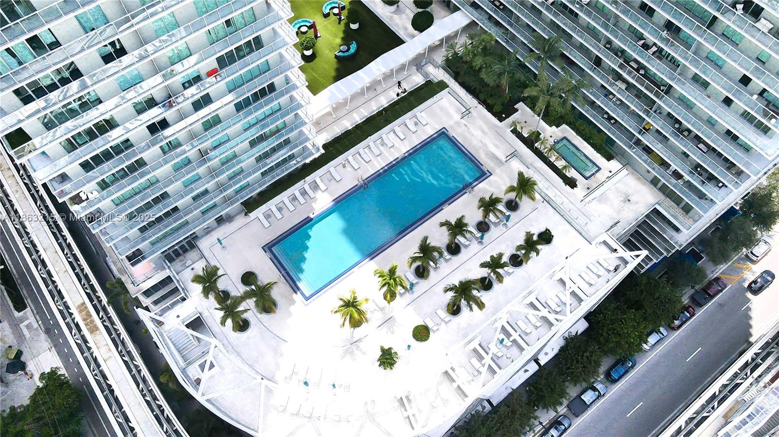 image The Axis On Brickell32
