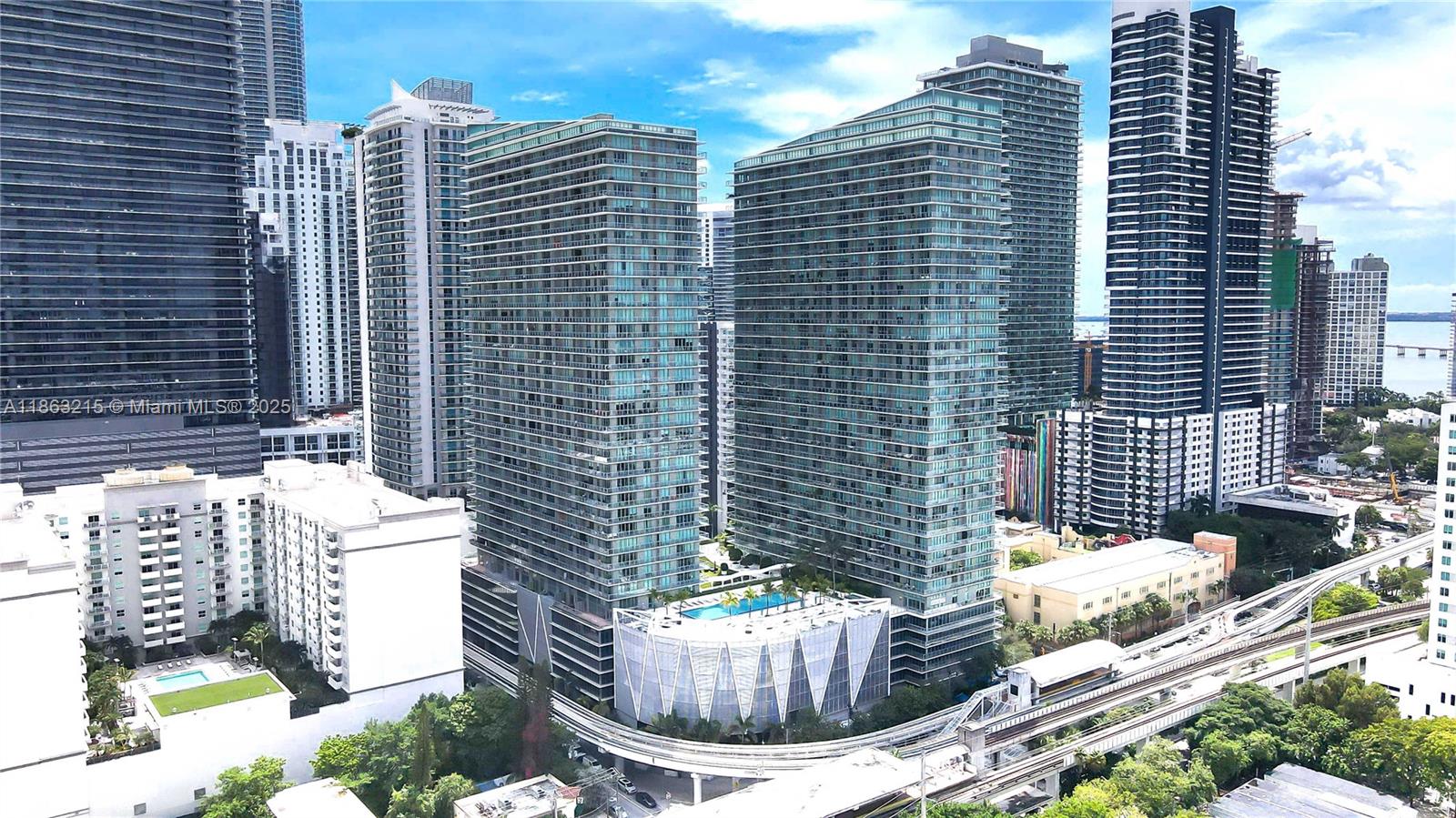 image The Axis On Brickell39