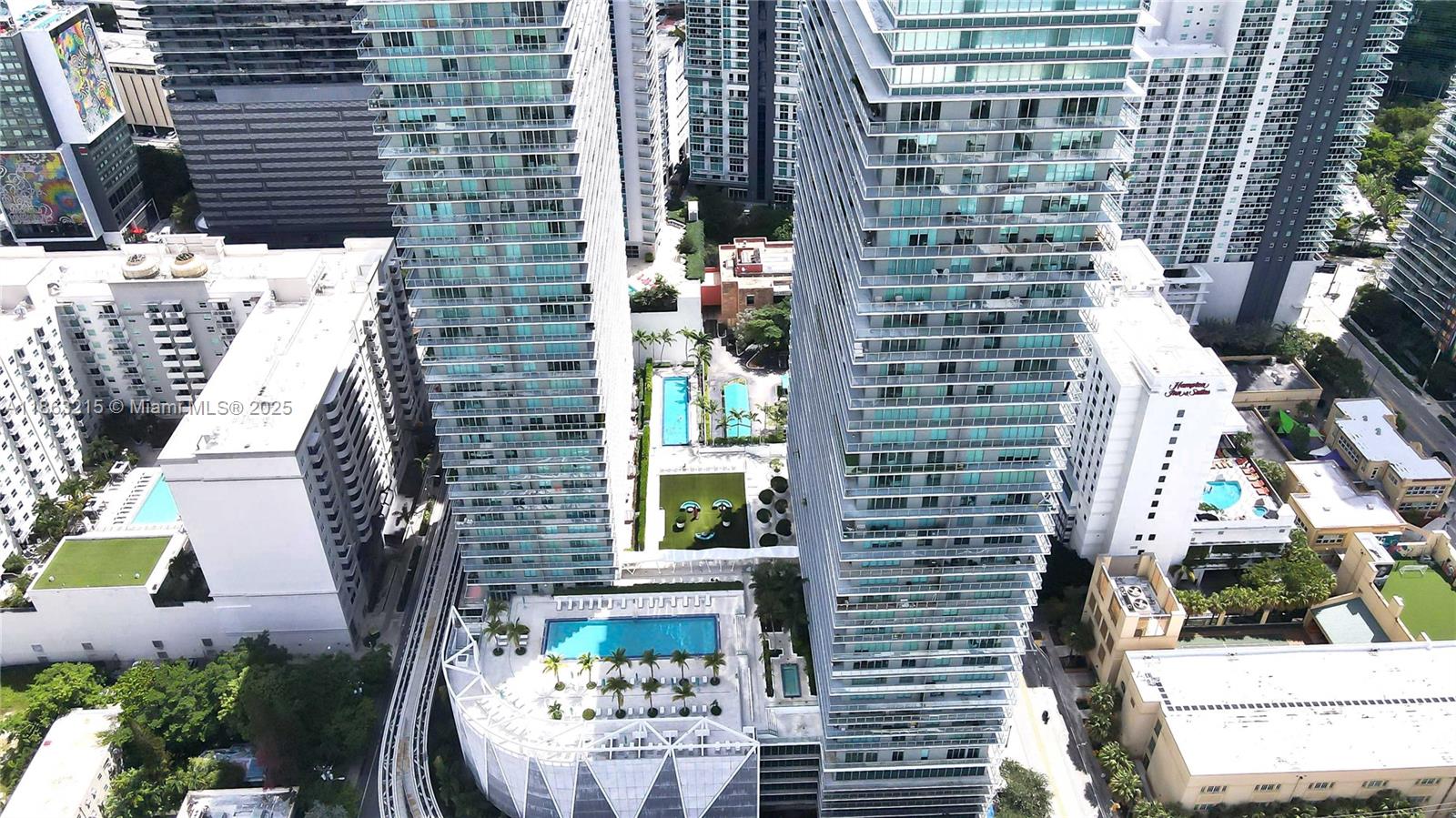image The Axis On Brickell40