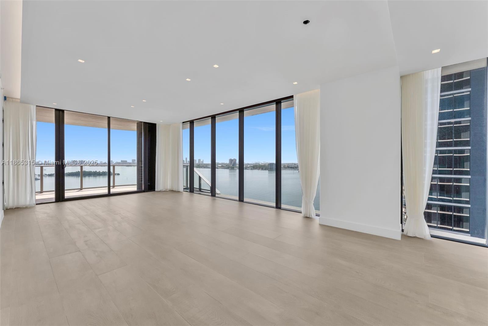 image Aria Reserve South Tower2