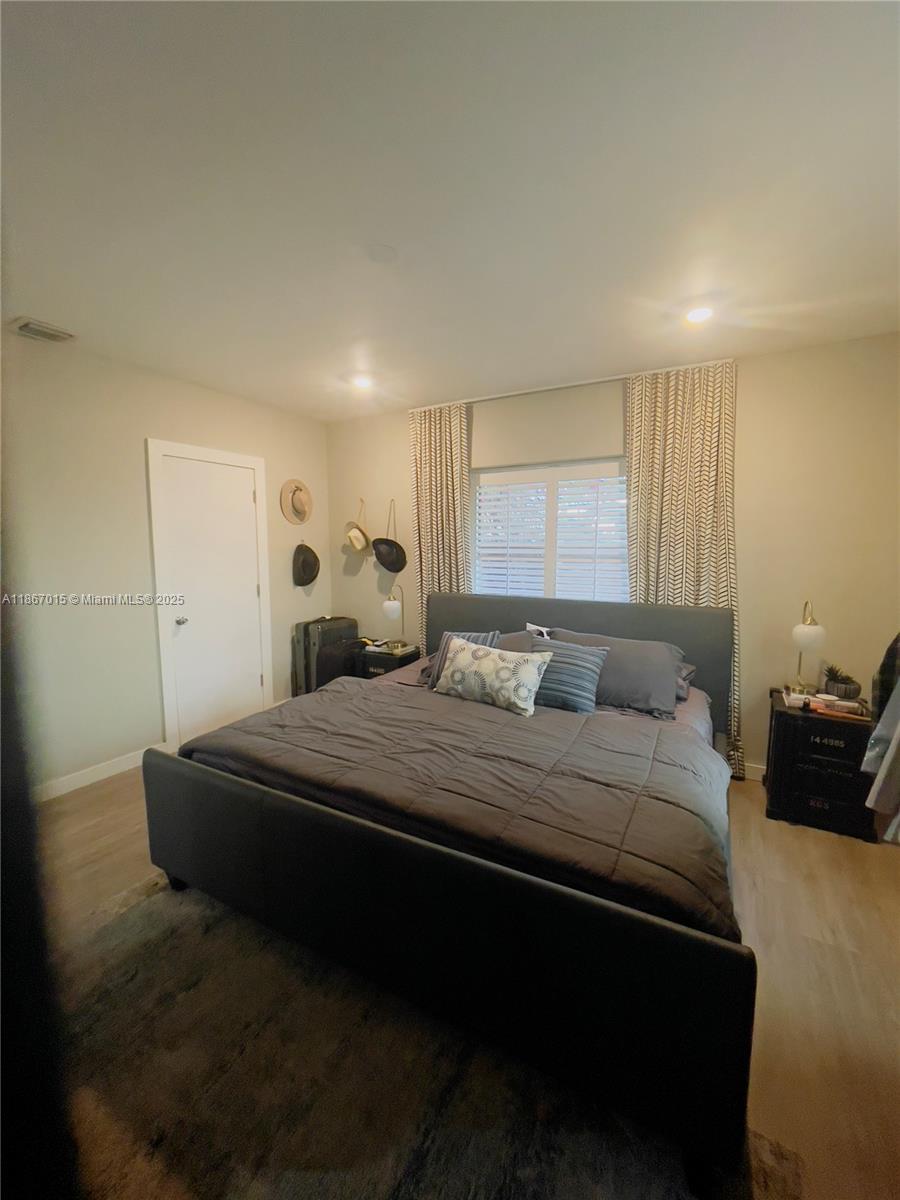 8101 Harding Ave Miami Beach, FL 33141