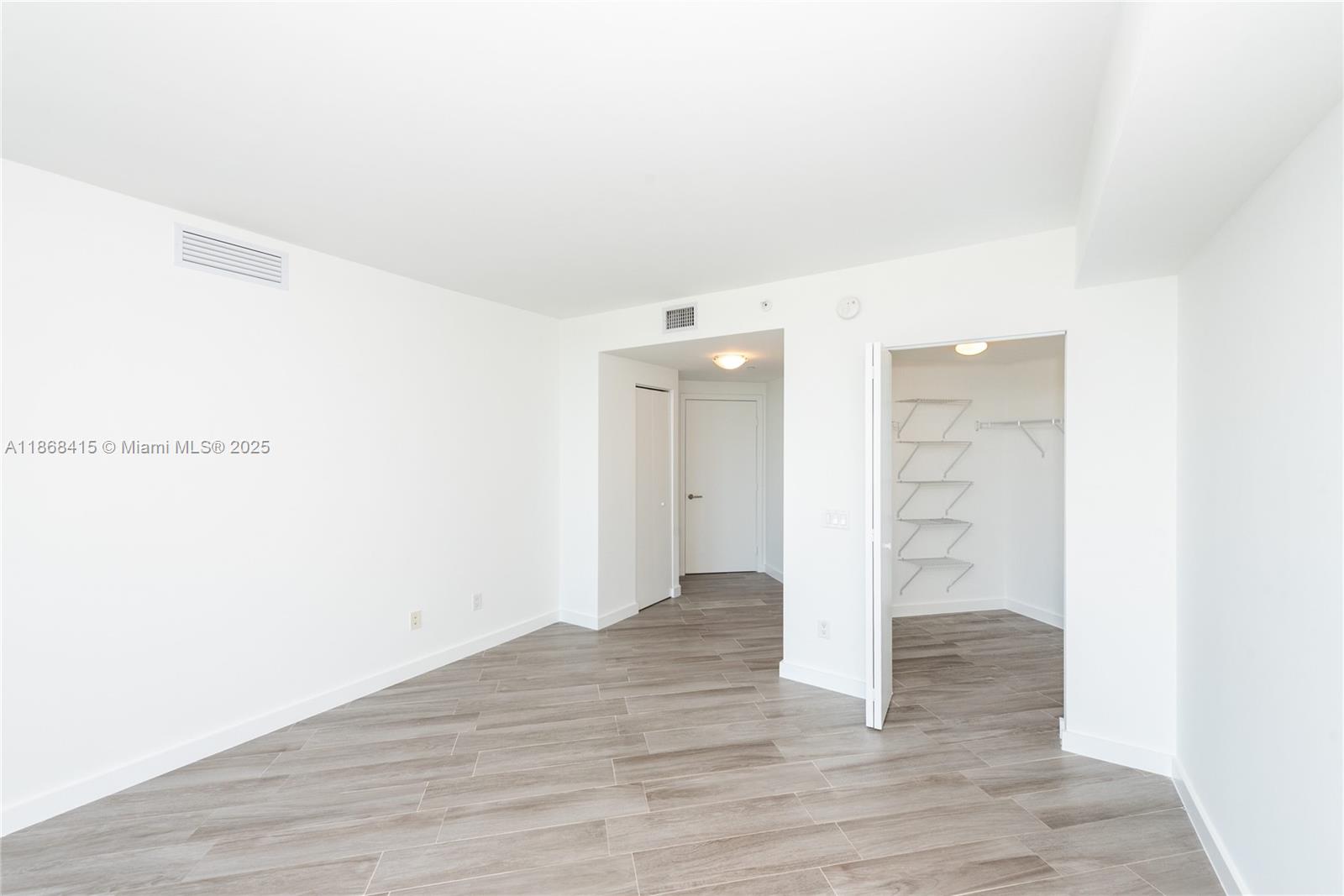 image Baltus House14