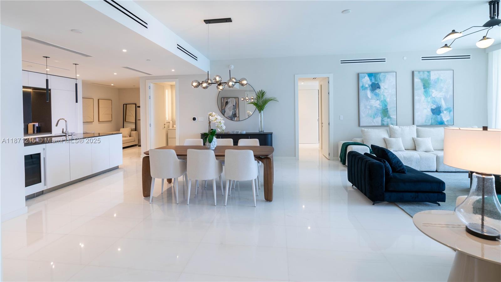 image Aston Martin Residences9