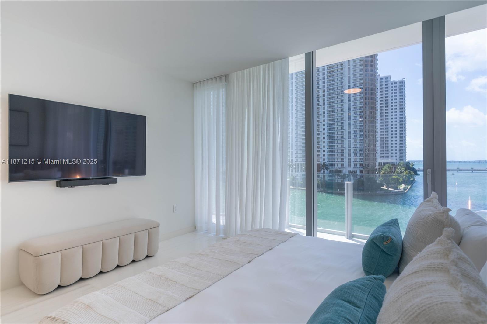 image Aston Martin Residences20