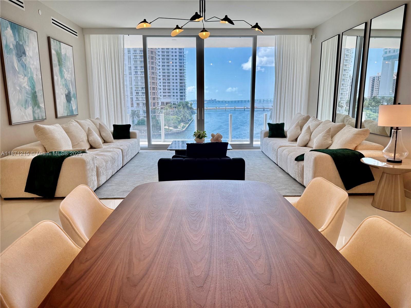 image Aston Martin Residences2