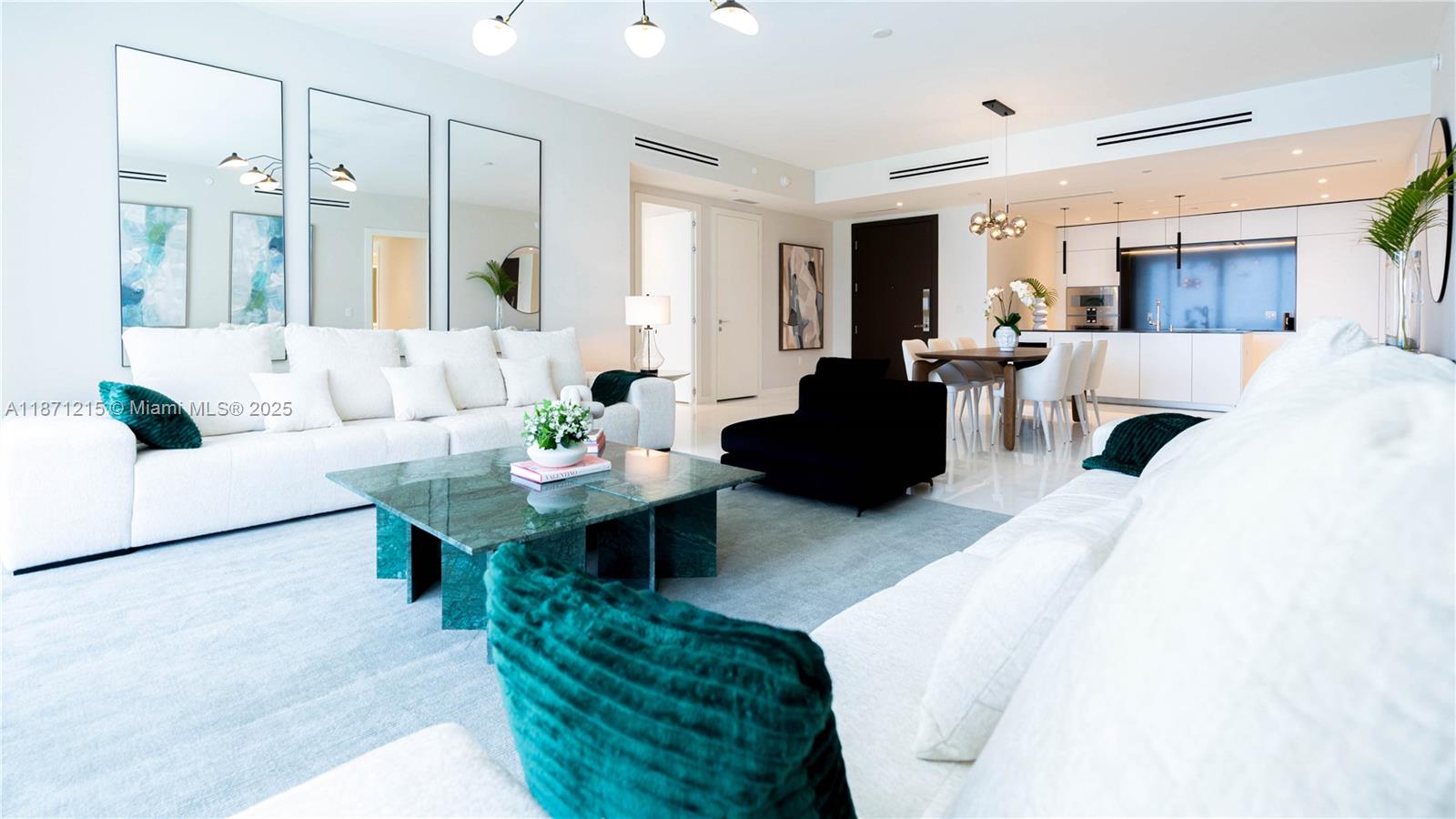 image Aston Martin Residences6