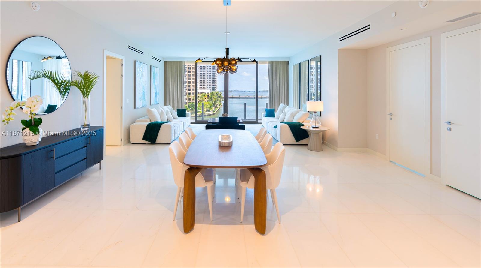 image Aston Martin Residences7