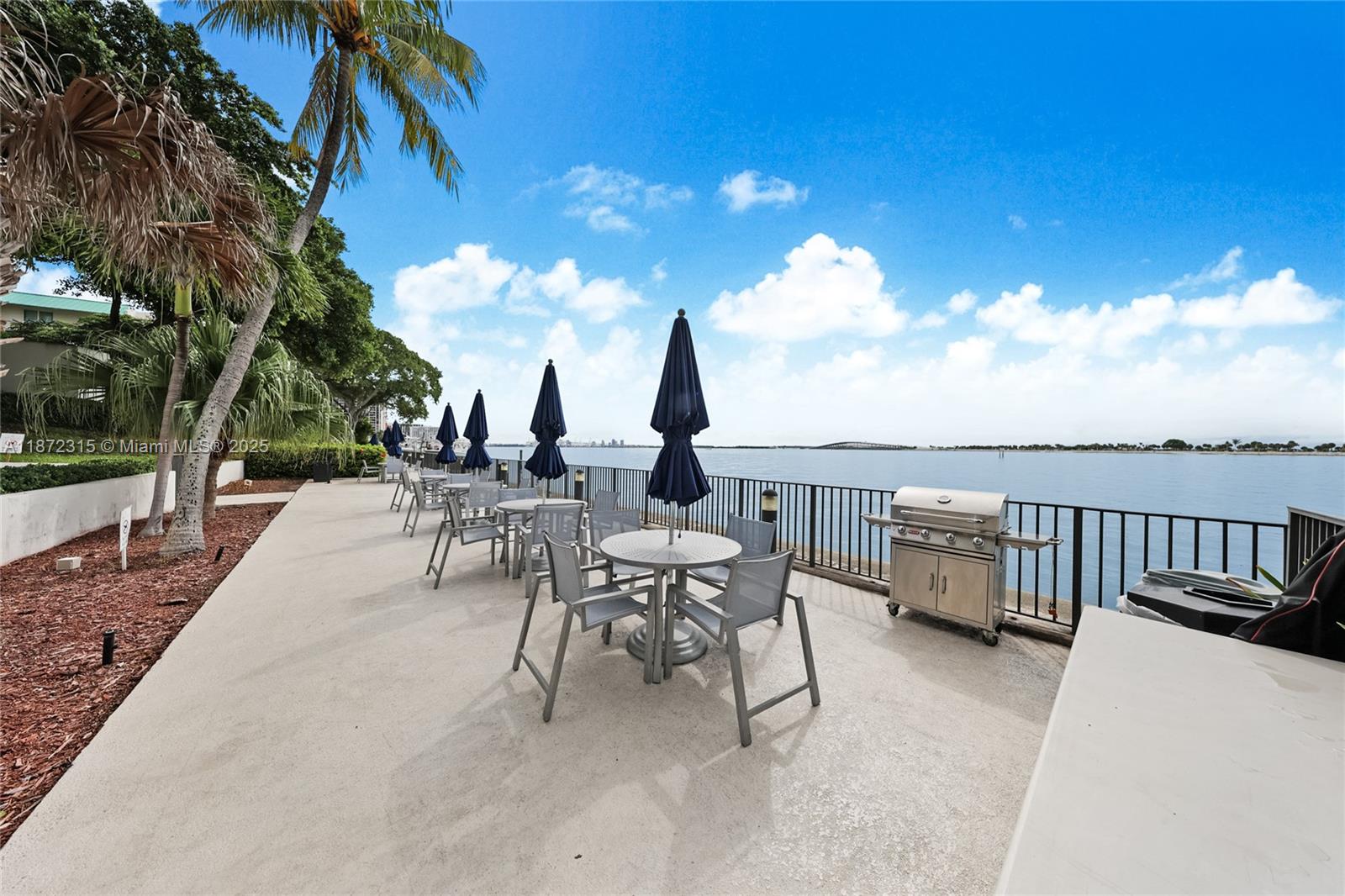 image Brickell Bay Club Condo24