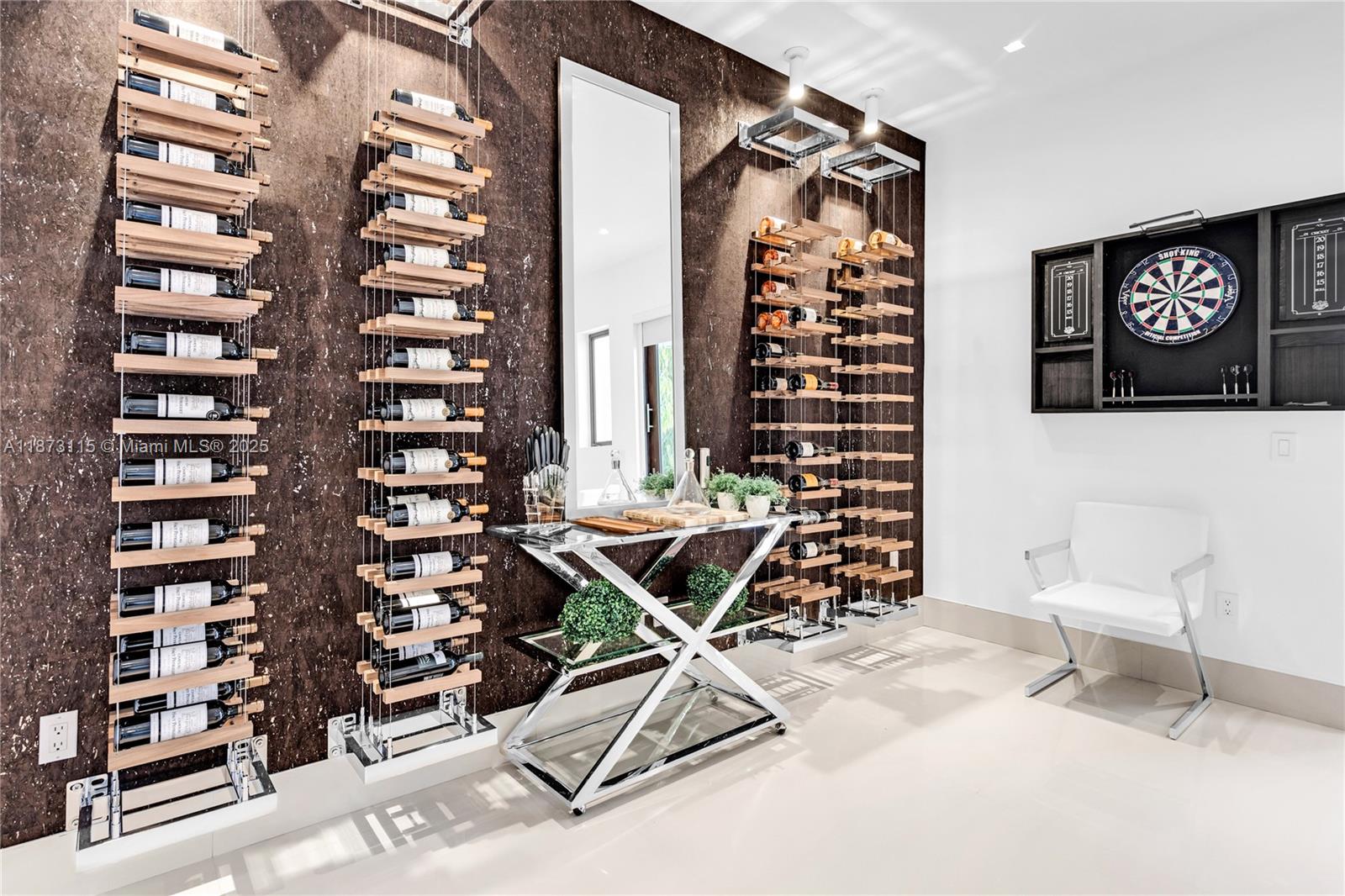 3009 Pine Tree Dr Miami Beach, FL 33140 3009 Pine Tree Dr Miami Beach, FL 33140