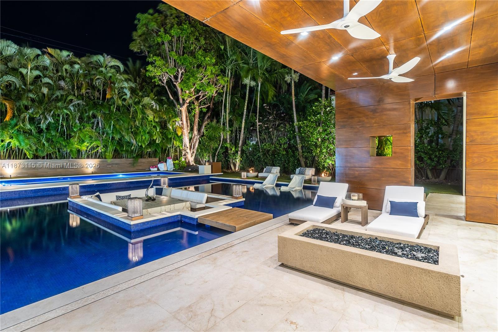 3009 Pine Tree Dr Miami Beach, FL 33140 3009 Pine Tree Dr Miami Beach, FL 33140