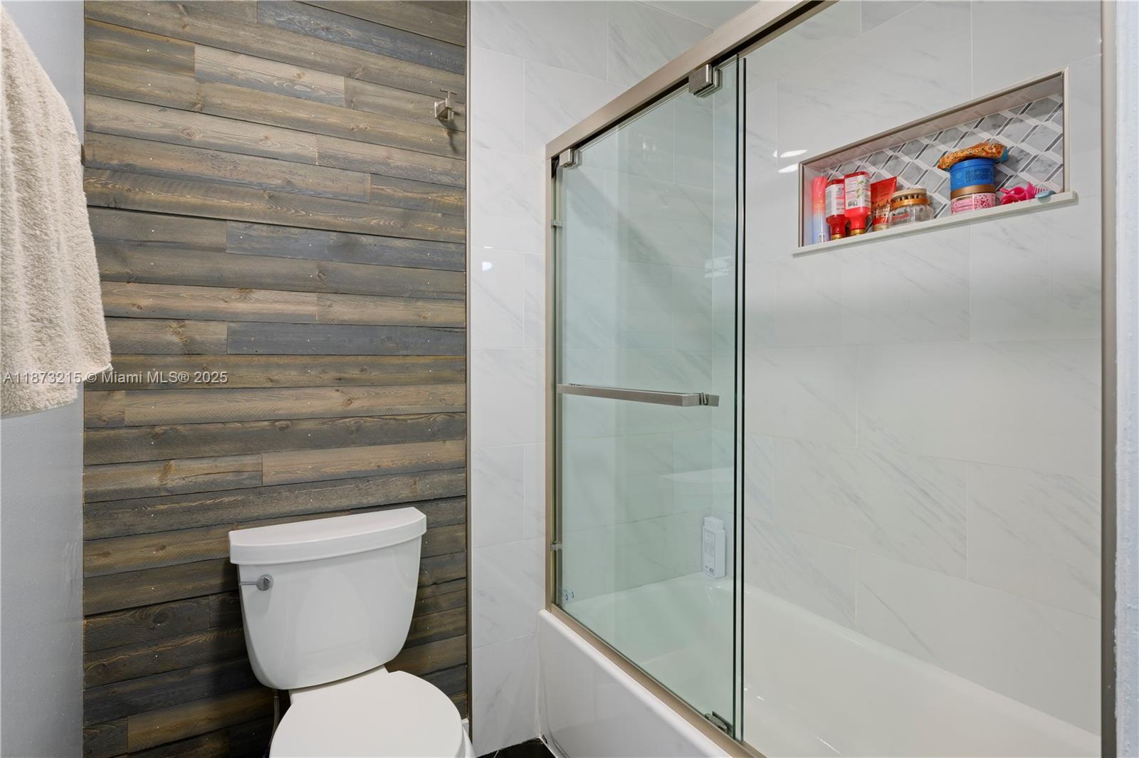 123 Wooden Mill Ter Jupiter, FL 33458