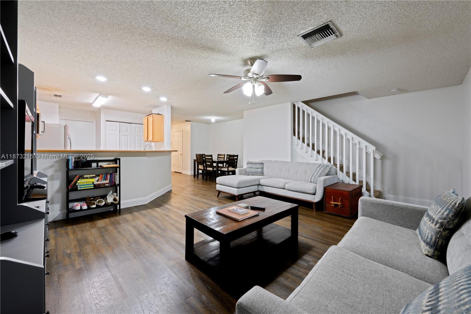 123 Wooden Mill Ter Jupiter, FL 33458