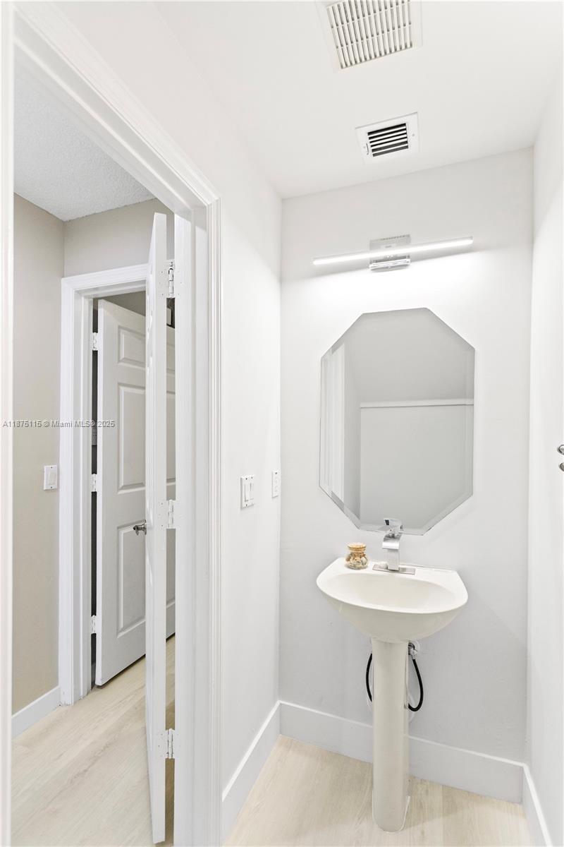 13224 NW 12th St Pembroke Pines, FL 33028