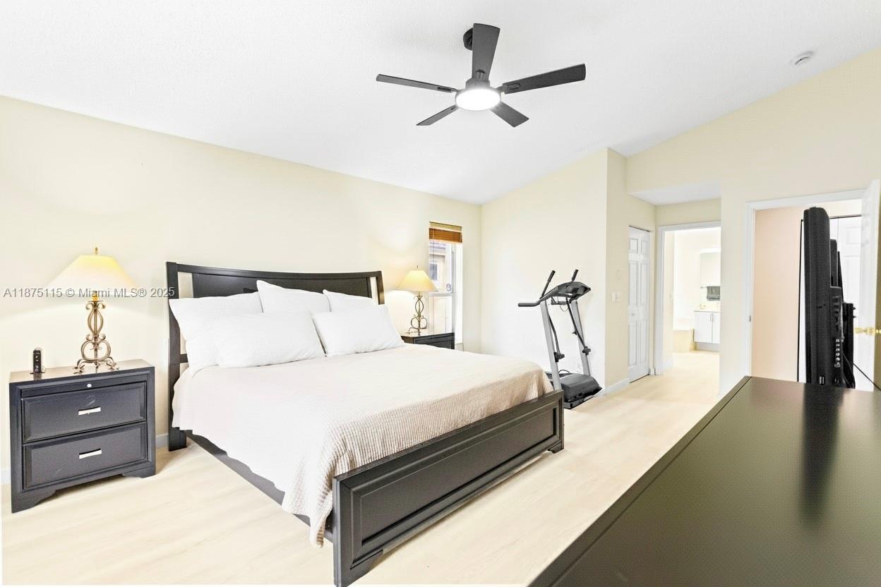 13224 NW 12th St Pembroke Pines, FL 33028