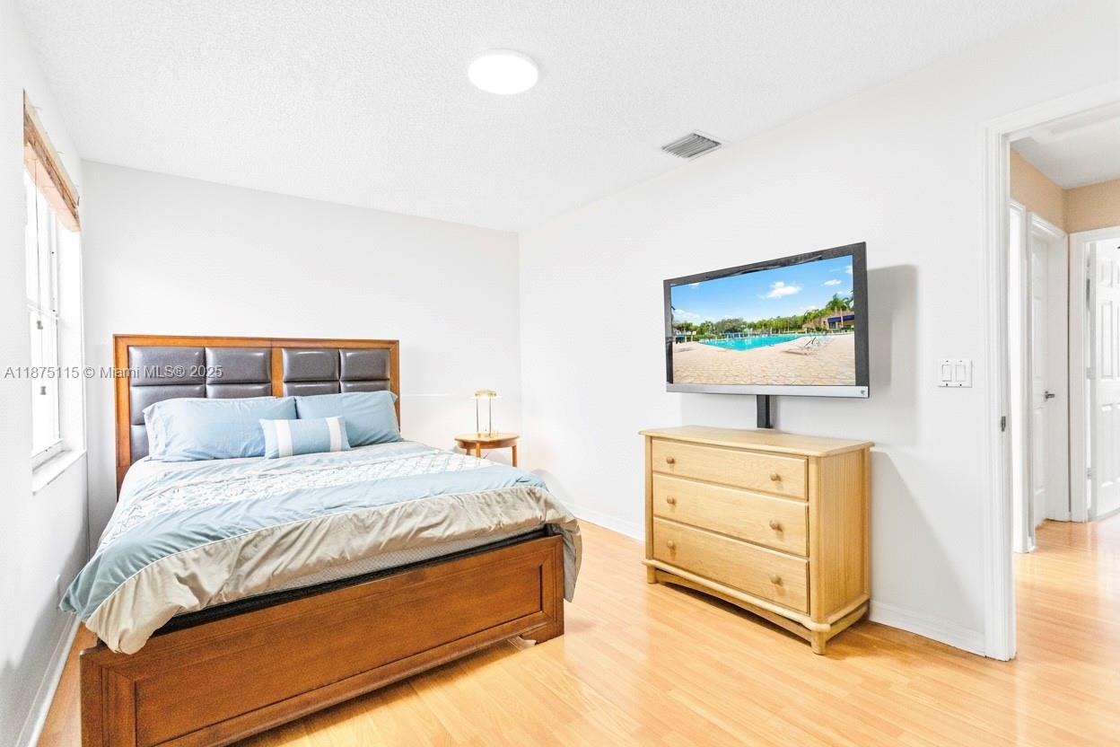 13224 NW 12th St Pembroke Pines, FL 33028