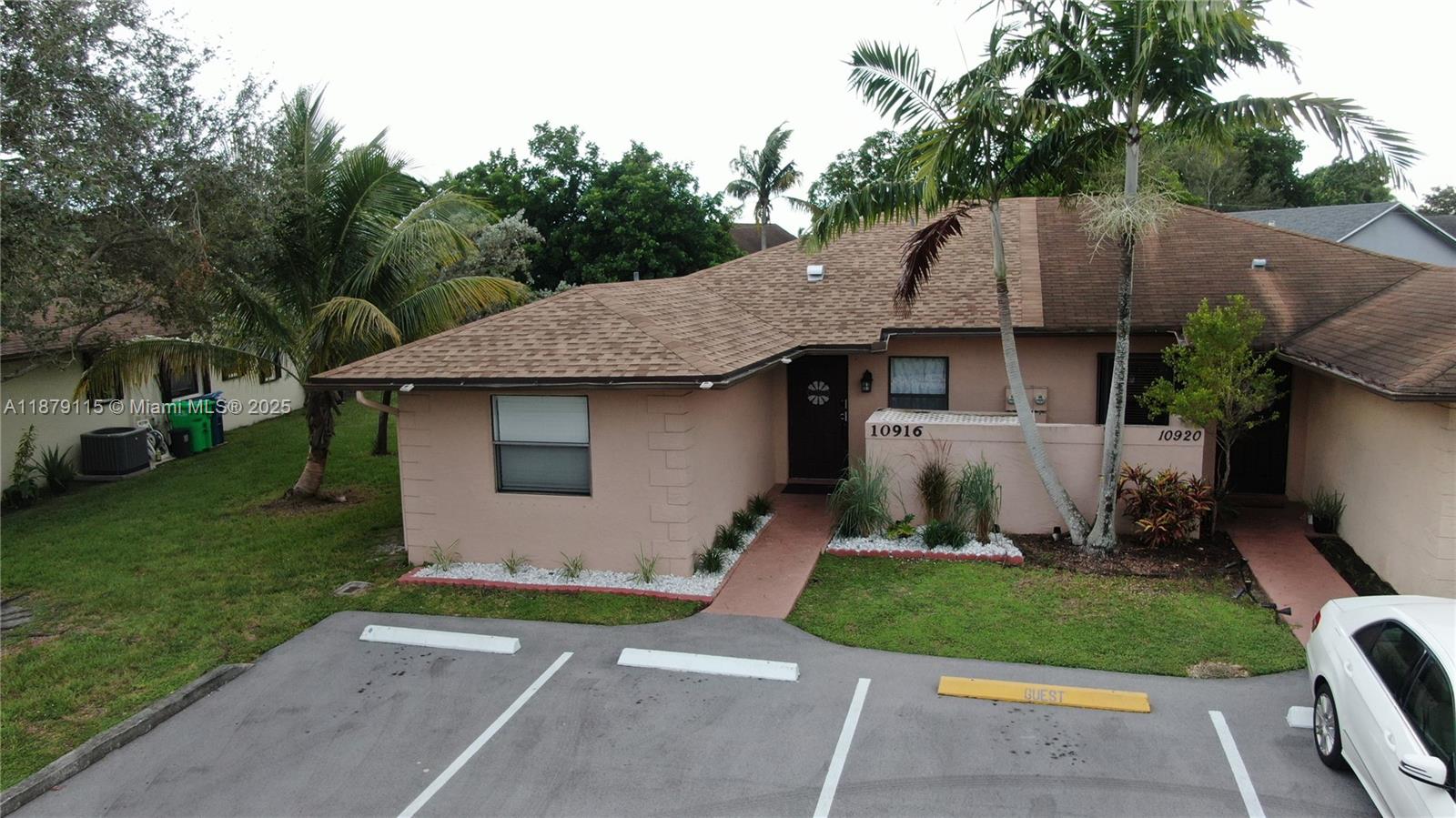 10916 NW 29th Ct