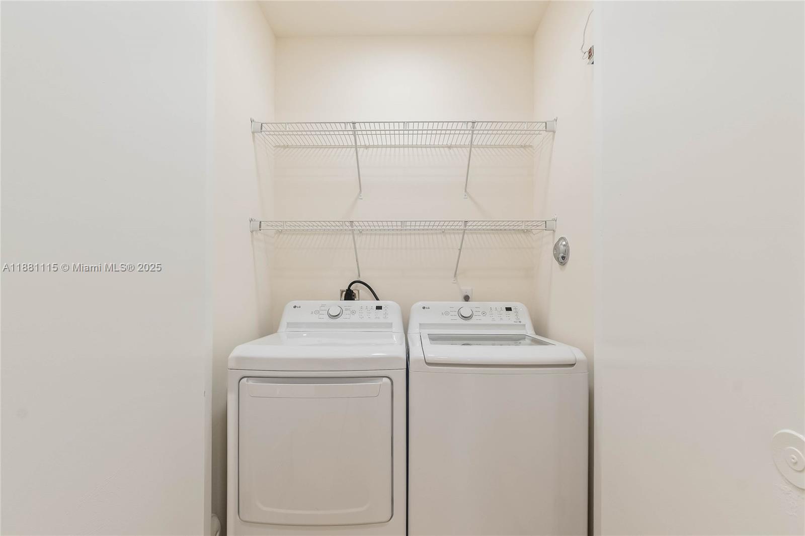 345 Madeira Ave #345 Coral Gables, FL 33134