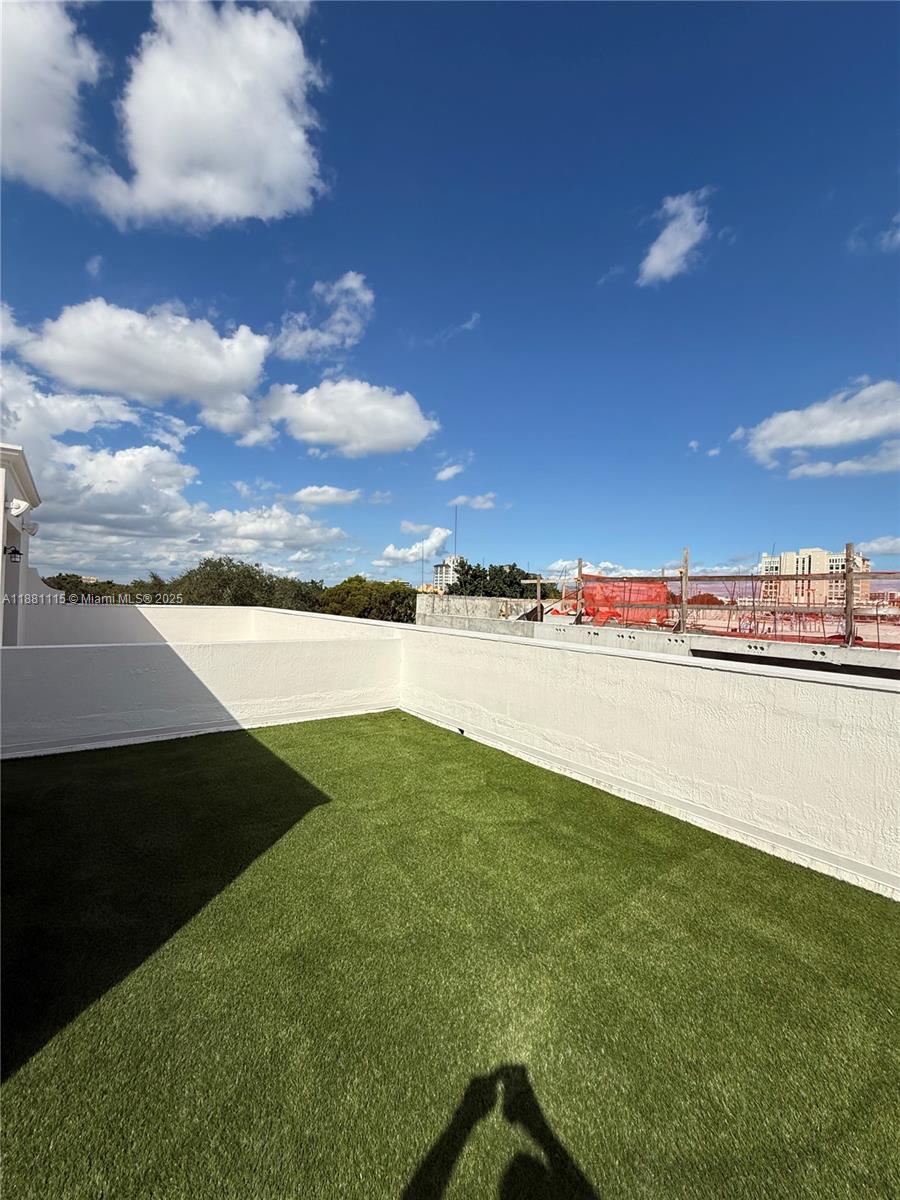 345 Madeira Ave #345 Coral Gables, FL 33134