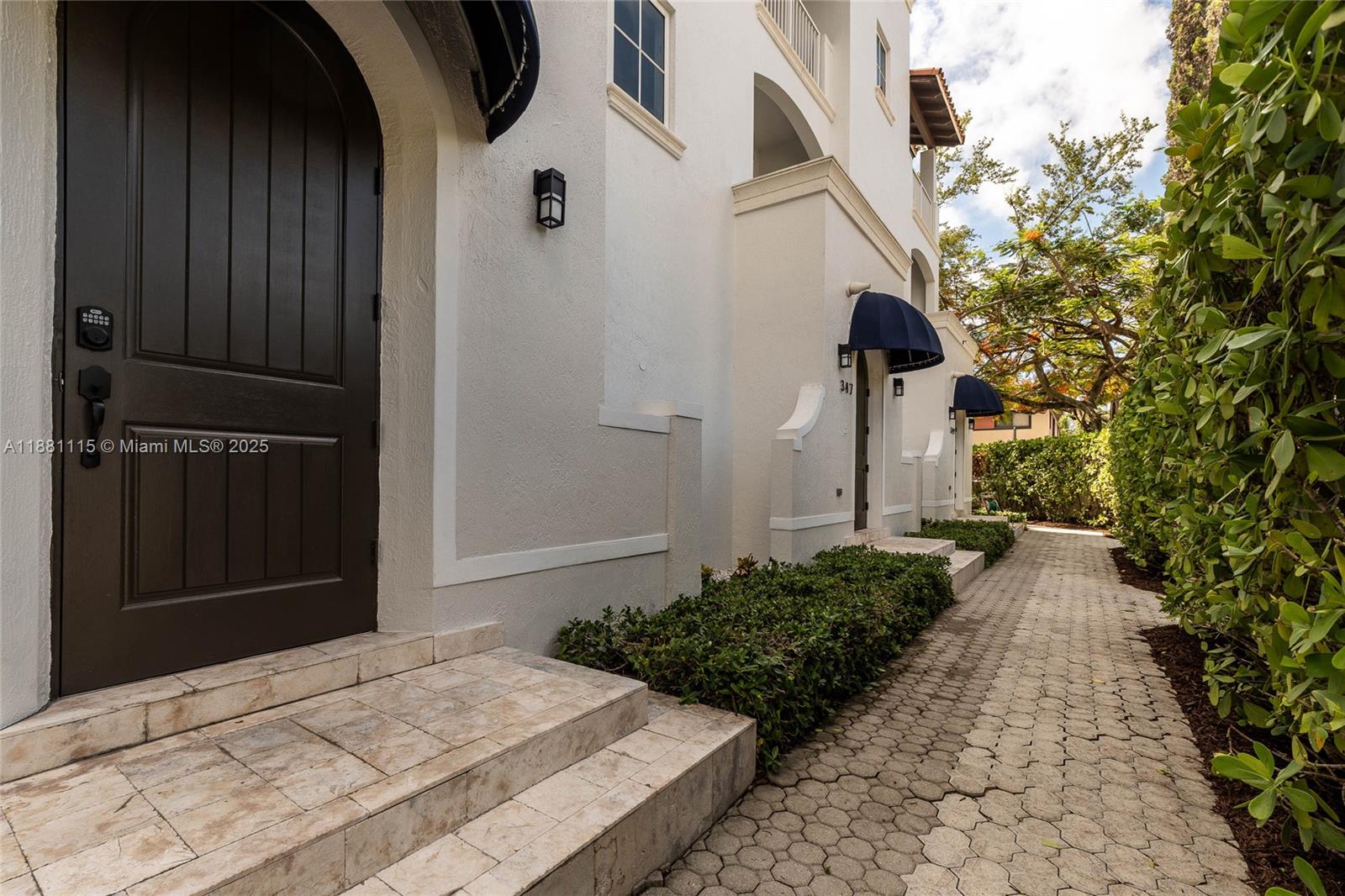 345 Madeira Ave #345 Coral Gables, FL 33134