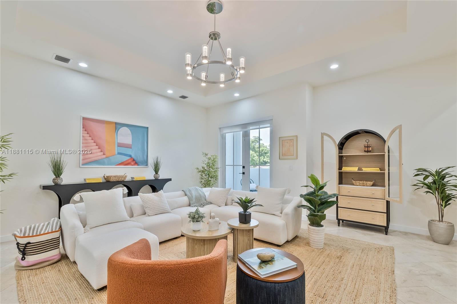 345 Madeira Ave #345 Coral Gables, FL 33134