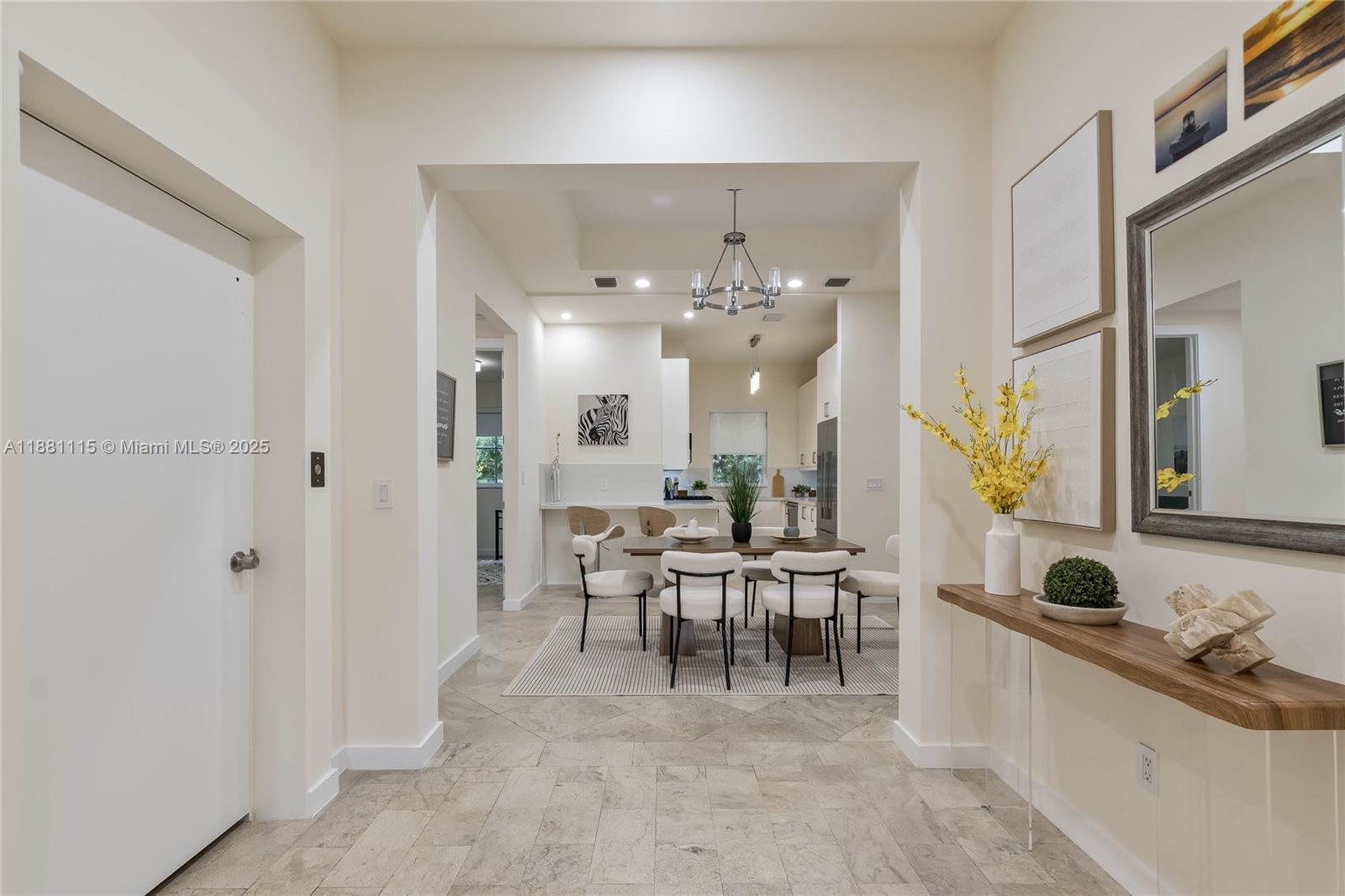 345 Madeira Ave #345 Coral Gables, FL 33134