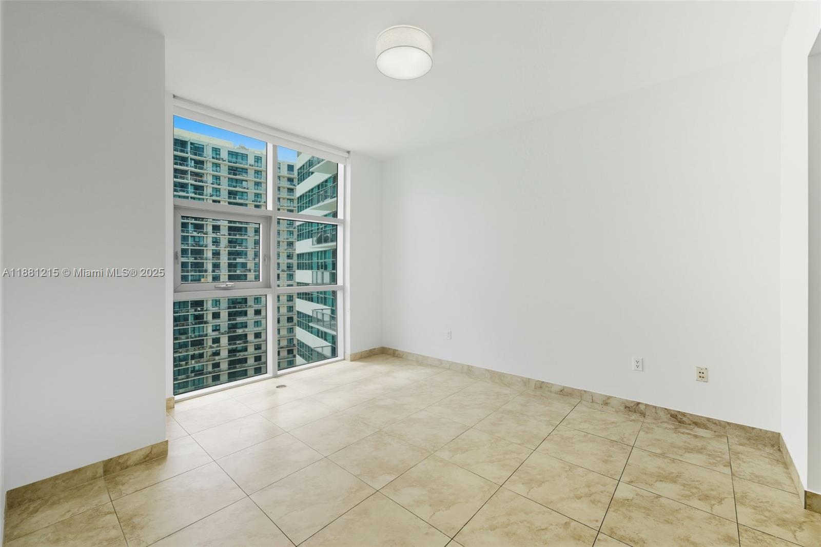 image Four Midtown Miami Condo9